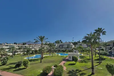 Image de Grand Appartement Terrasse près Plage Puerto Banús