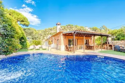 Image de Villa \"Costacabana - Alba\" avec piscine privée, terrasse privée et Wi-Fi