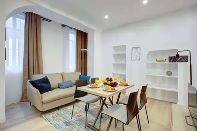 Image de Charmant 2 Pièces au Cœur du 2ème Arrondissement - À Deux Pas des Halles