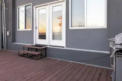 Image de The Loft on Main. Cozy 2-bedroom apartment in Chelsea with all the amenities.