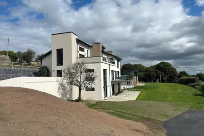 Image de Spacious 6-bedroom house with WiFi, Ac in enjoyable Dunmore East