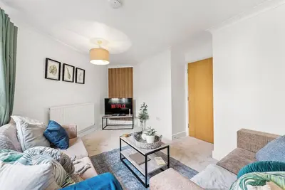 Image de Amazing Cambridge Abode - Parking