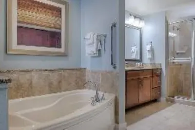 Image de 3Bedroom Deluxe Unit, National Harbor!