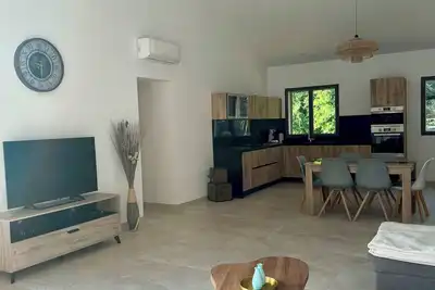 Image de Villa au cœur du village de Lumiu