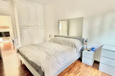 Image de Martina's Nest is located in the sought-after Fleming neighborhood.