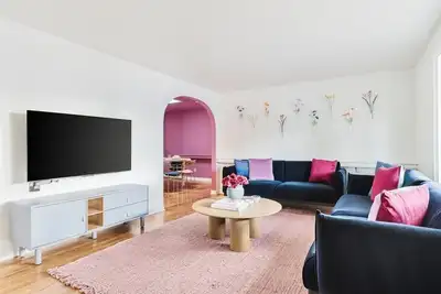 Image de Stylish Arvada Getaway Near Olde Town & Denver!