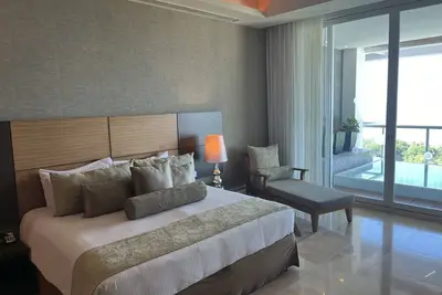 Image de Luxury One Bedroom suite in Vidanta Resorts - fantastic beach pools restaurants