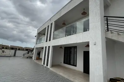 Image de Spacious 2 Bedroom Apartment in Accra