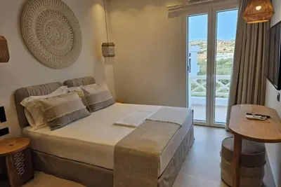 Image de Aristotle Suites, Althea\n\n