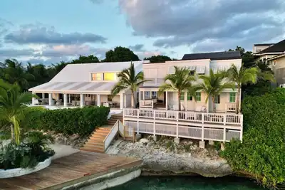 Image de Coconut Shy Estate - Waterfront Private Beach and Dock