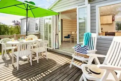 Image de Mobil-home | Comfort Xl | 3 Ch. | 6/8 pers. | Terrasse surélevée non couverte