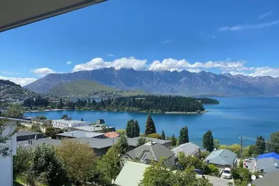 Image de Incredible Views! 3 Bedrooms, Walk To Town