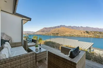 Image de Epic Views, Huge Deck, Sleeps 8