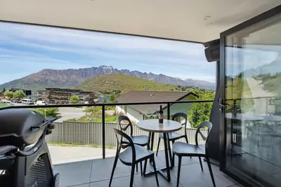 Image de Remarkable Lake View