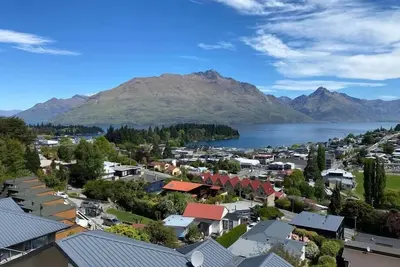 Image de Mountain Lake Views, Walk To Town, Free Parking