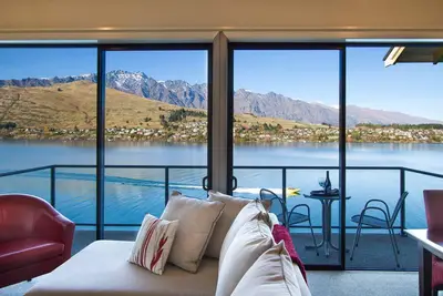 Image de Villa del Lago Lakefront 3 Bed Villa