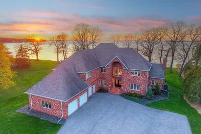 Image de Lakeside Lux of Oshkosh- Lake/Games/10beds/Luxury