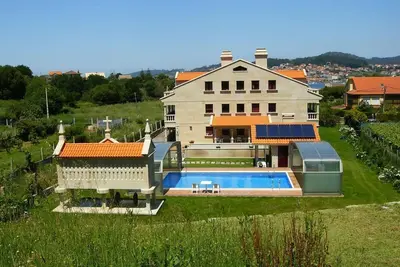 Image de Appartement 'Apartamento 01 Bajo' avec piscine partagée, terrasse privée et Wi-Fi