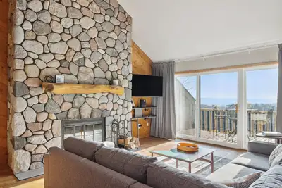 Image de Shanty Creek Resort Penthouse! Pet Friendly!
