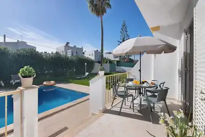 Image de Villa Martinique avec piscine partagée, Wi-Fi et climatisation