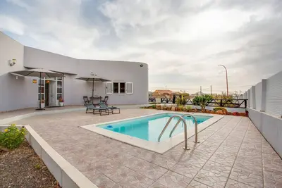 Image de Villa de vacances 'Brisa De Gairia' avec vue sur les montagnes, Wi-Fi et climatisation