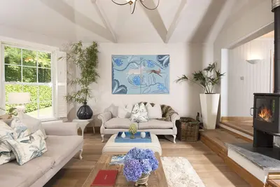 Image de Tucked away in a magical corner of Cornwall, South Lodge sits peacefully on the enchanting Bonython
