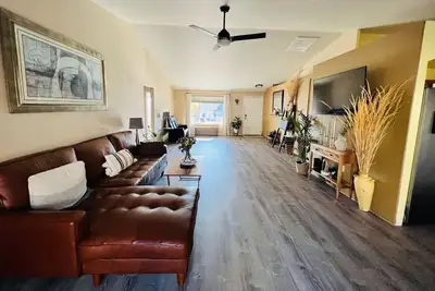 Image de 3-bedroom house in Quaint Phoenix, Or