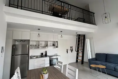 Image de Cozy 2b 2b loft with balcony & working space