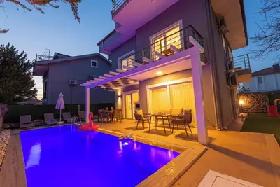 Villa de 5 chambres à proximité d'Oludeniz