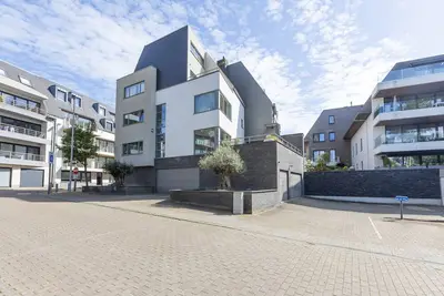 Image de Appartement ensoleillé avec terrasse ouverte