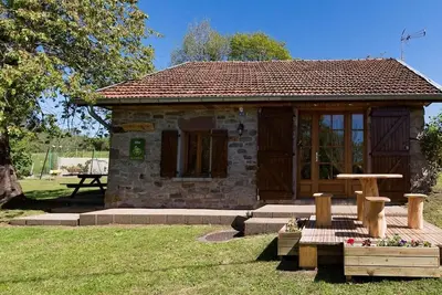 Image de Gîte chaleureux au cœur des Vosges avec cheminée et jardin