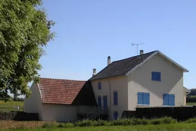 Image de Ancien moulin rénové avec jardin clos à Breurey-lès-Faverney