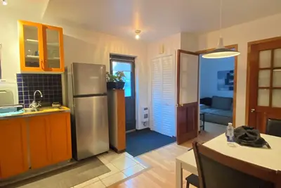 Image de Charming 2-bedroom condo with WiFi, Ac in marvelous Montréal