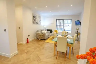 Image de Mill Conversion Flat Mins from City Bars & Shops - Pass the Keys