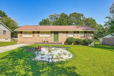 Image de Family-Friendly Jonesboro Home w/ Fenced Yard!