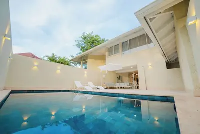 Image de Exclusiva Golf Villa