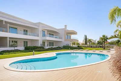 Image de Lagos Design Apartment 1 With Pool by Homing