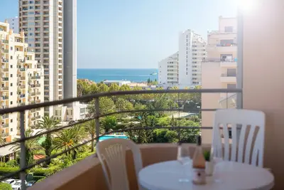 Image de Praia Da Rocha Ocean View With Pool by Homing