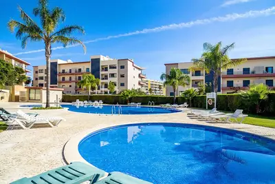 Image de Lagos Central 2 With Pool by Homing