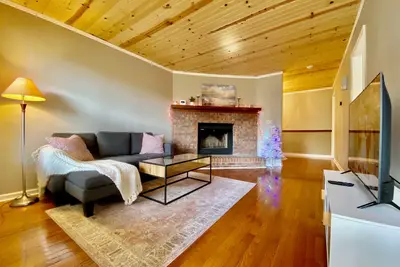 Image de Charming 2-bedroom Townhouse in Kennesaw with Single Floor Layout