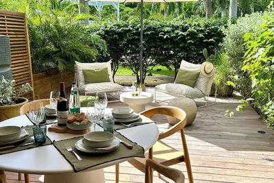 Image de Coconut, Anse Marcel, Plage & Piscine, Idéal en couple ou en famille!