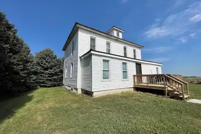 Image de The Waechter Farmhouse: A Cozy Homestead Retreat