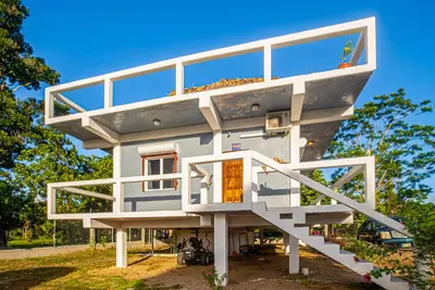 Charming apartment with splash pool and stunning jungle views