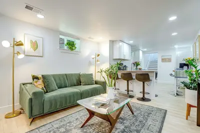 Steps from Wash Park: Modern Apt, Patio + Parking
