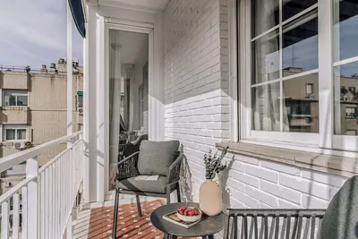 Image de Serin - 2 bedrooms and balcony in Recoletos