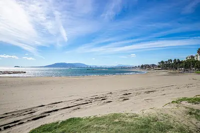 Image de Chic El Palo 1br w\/ Elevator, near beach area