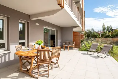 Image de Jade et Elena by Interhome