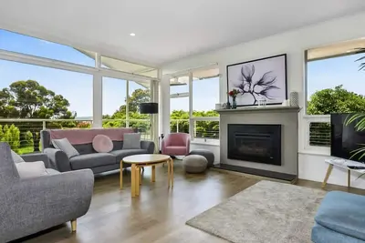 Image de 4br Beachside Home With Theatre