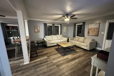 Image de Charming pet friendly farmhouse with 2 bedrooms, 2. 5 baths, WiFi, in Cartersville