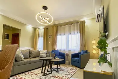 Image de Furnished 1-bedroom apartment with WiFi, Ac in center Douala.